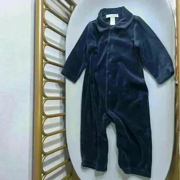 Pottery barn kids baby boy holiday velour navy collared button romper no flaws - Picture 1 of 3